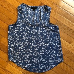 Banana Republic floral sleeveless blouse